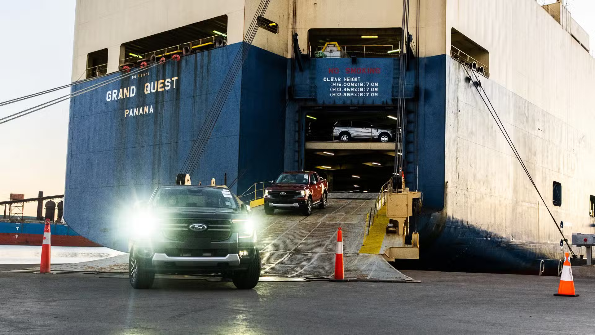 Domestic Port-to-Port Vehicle Shipping